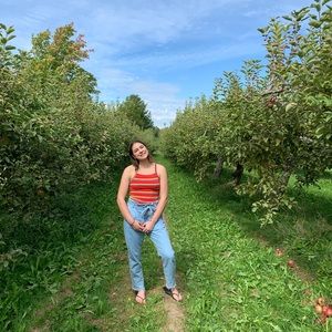 Meet your Posher, Alissa